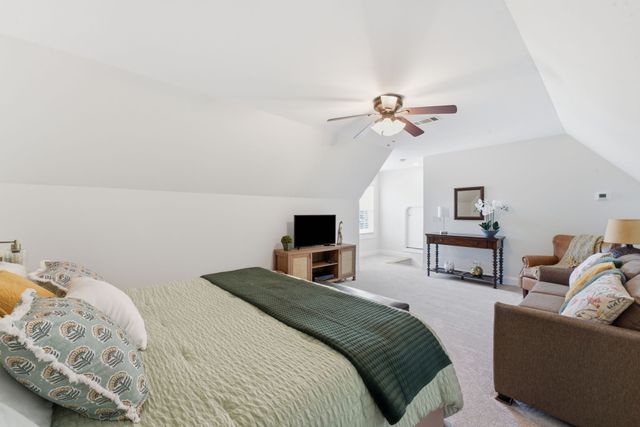 72 Lancaster St, Hillsboro, TN 37342