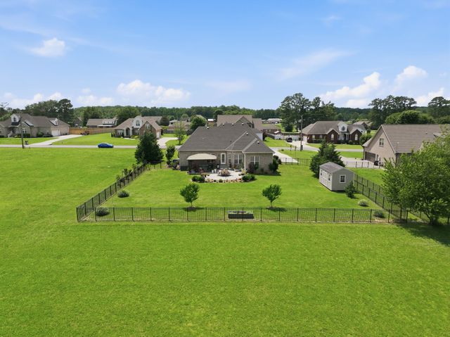72 Lancaster St, Hillsboro, TN 37342
