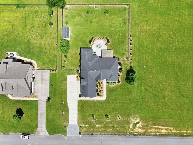72 Lancaster St, Hillsboro, TN 37342