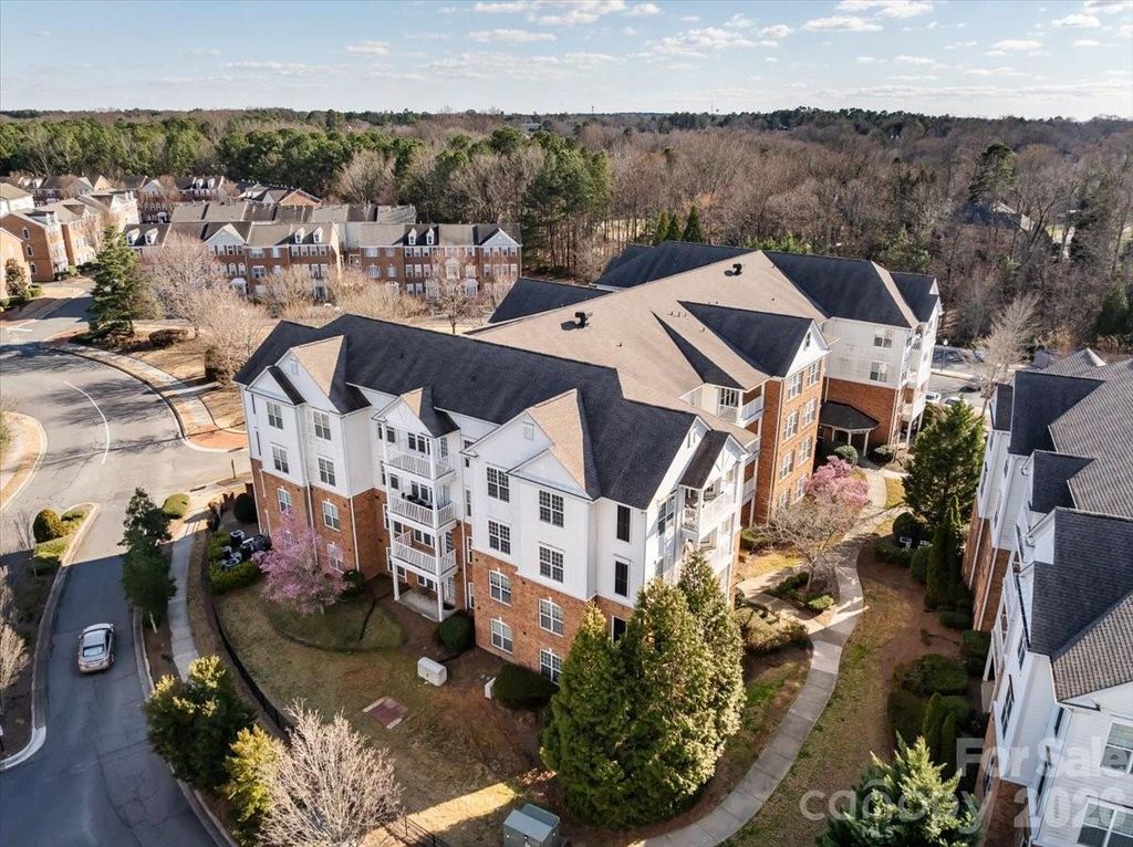 15041 Santa Lucia Drive, Charlotte, NC 28277