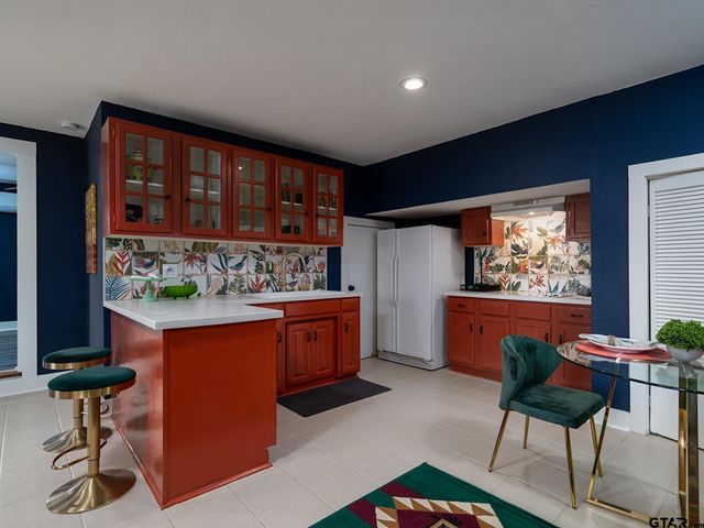 323 West Third, Tyler, TX 75701