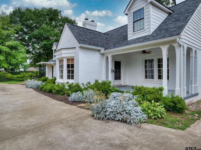 323 West Third, Tyler, TX 75701
