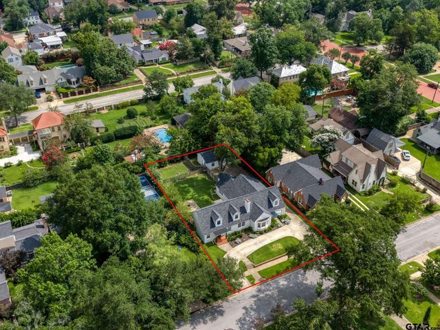 323 West Third, Tyler, TX 75701