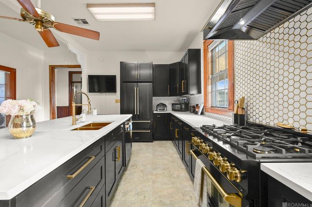 130 Lessard, Donaldsonville, LA 70346