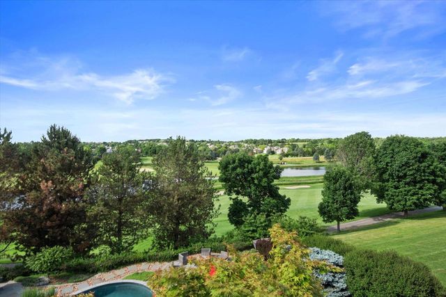 1704 E Juniper WAY, Hartland, WI 53029