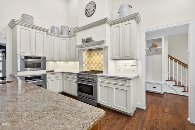 6713 Foxfire Place, Raleigh, NC 27615