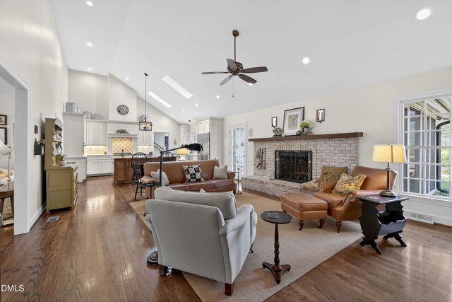 6713 Foxfire Place, Raleigh, NC 27615