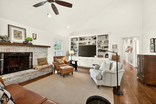 6713 Foxfire Place, Raleigh, NC 27615