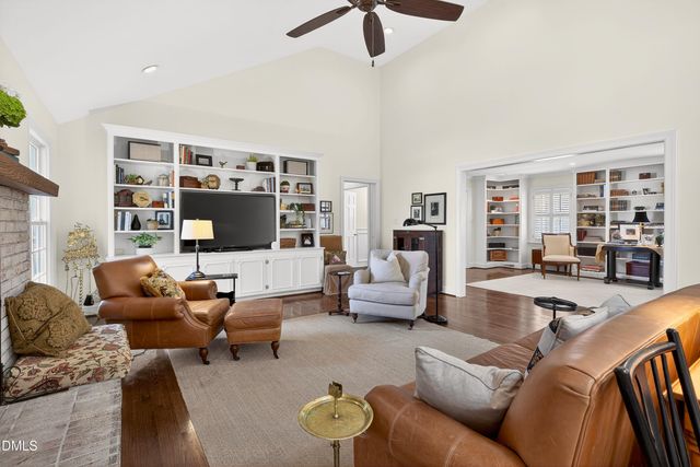 6713 Foxfire Place, Raleigh, NC 27615