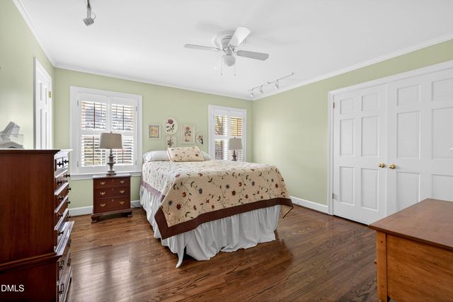 6713 Foxfire Place, Raleigh, NC 27615