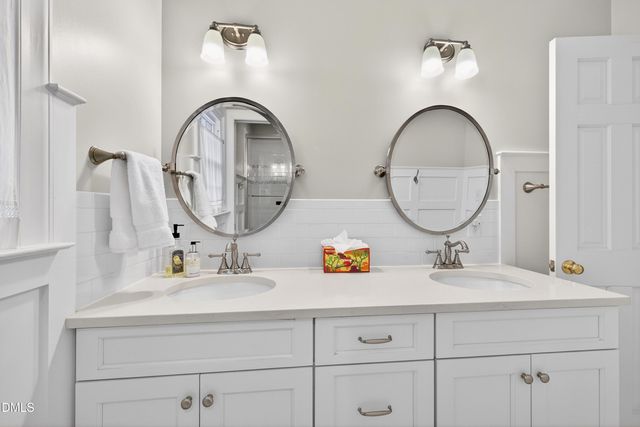 6713 Foxfire Place, Raleigh, NC 27615