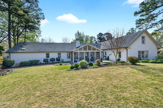 6713 Foxfire Place, Raleigh, NC 27615