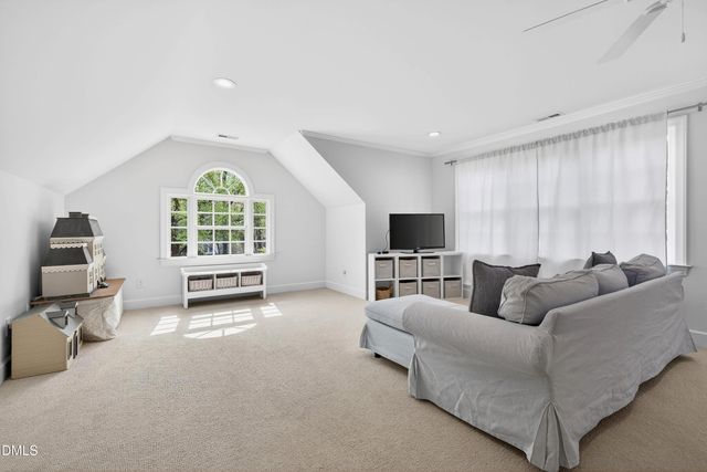 6713 Foxfire Place, Raleigh, NC 27615