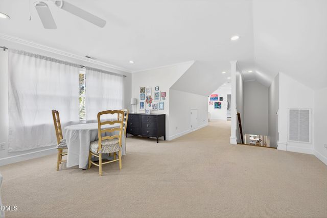 6713 Foxfire Place, Raleigh, NC 27615