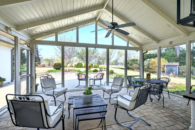 6713 Foxfire Place, Raleigh, NC 27615