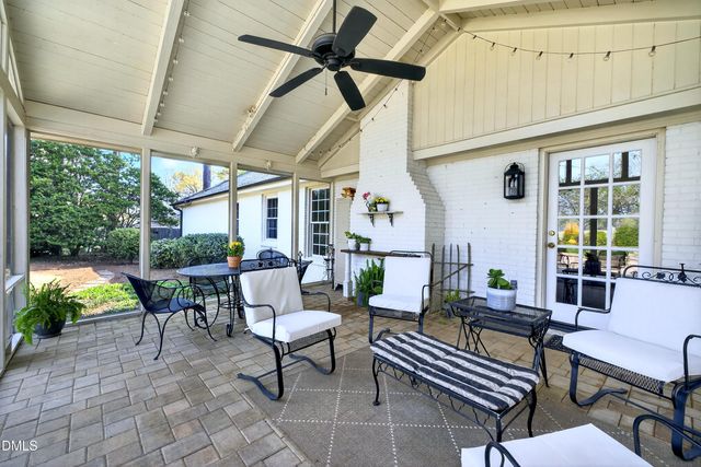 6713 Foxfire Place, Raleigh, NC 27615