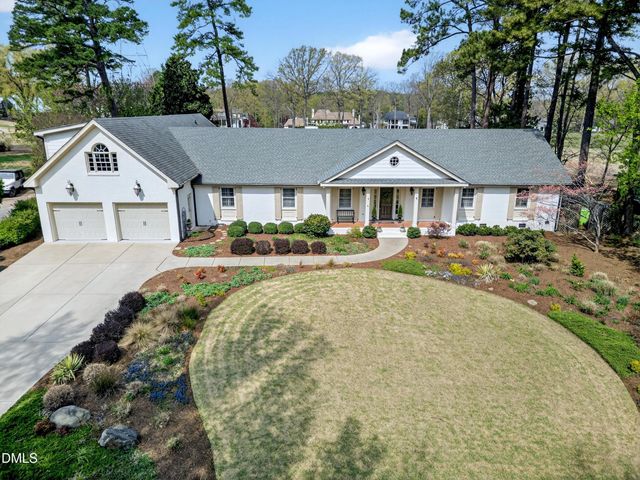 6713 Foxfire Place, Raleigh, NC 27615