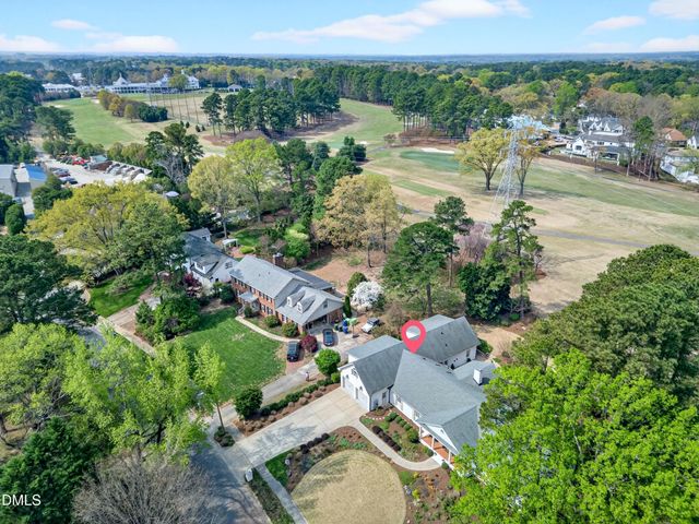 6713 Foxfire Place, Raleigh, NC 27615