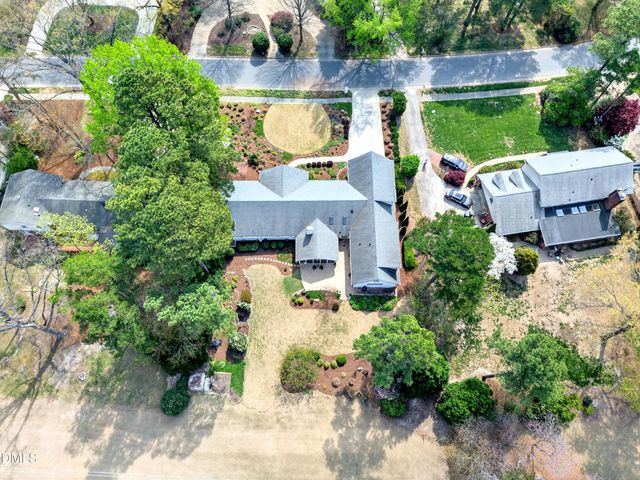 6713 Foxfire Place, Raleigh, NC 27615