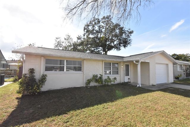 7300 EMBASSY BOULEVARD, Port Richey, FL 34668