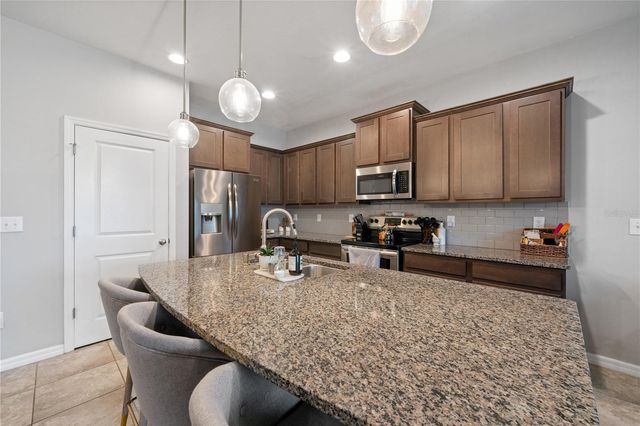 4504 SILVER LINING STREET, Sarasota, FL 34238