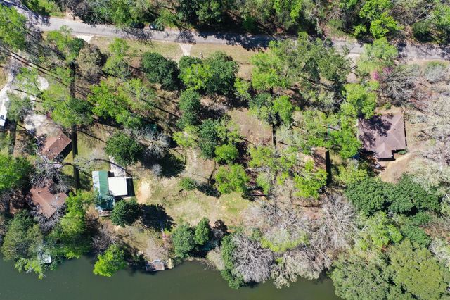400 Driftwood Drive, Goodrich, TX 77335