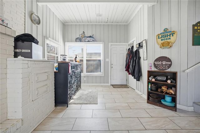 6410 Aldow DR, Norfolk, VA 23518