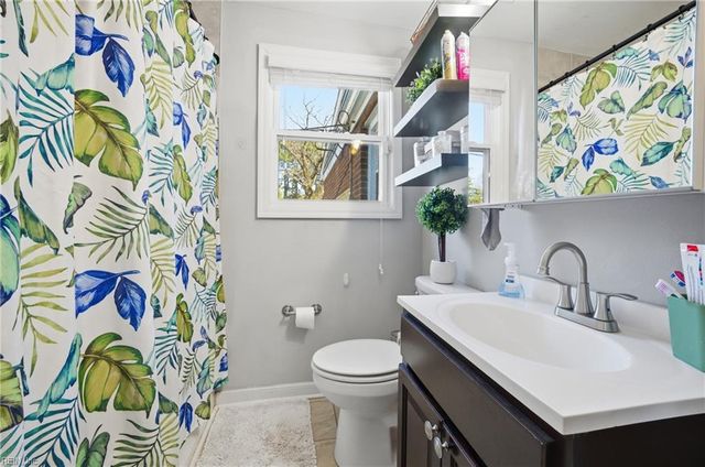 6410 Aldow DR, Norfolk, VA 23518