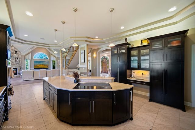 3131 Kewanee Lane, Naperville, IL 60564