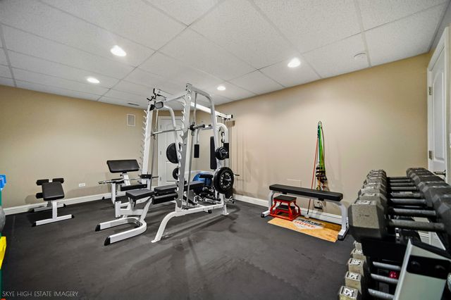 3131 Kewanee Lane, Naperville, IL 60564