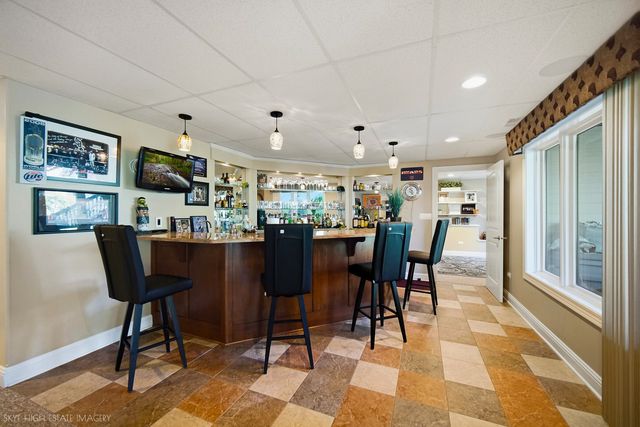 3131 Kewanee Lane, Naperville, IL 60564