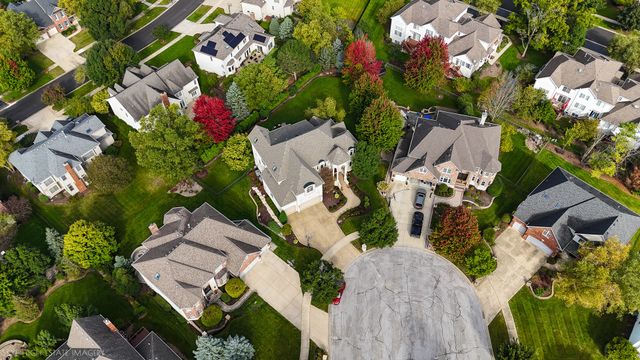 3131 Kewanee Lane, Naperville, IL 60564