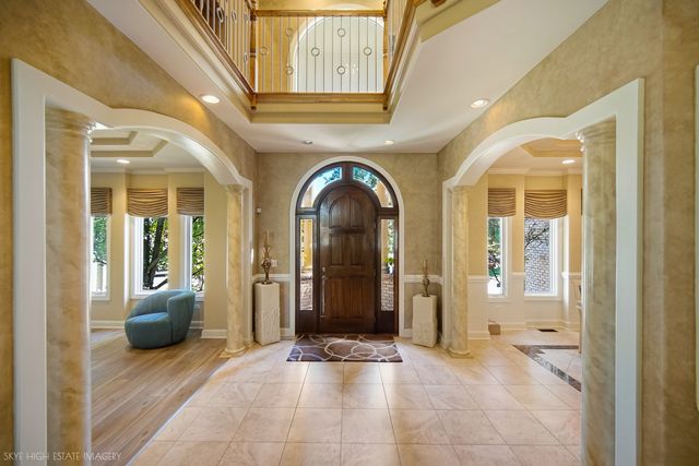 3131 Kewanee Lane, Naperville, IL 60564