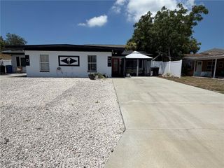 233 38TH AVENUE SE, St Petersburg, FL 33705
