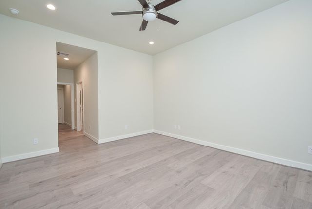 5914 Jasper Jones Way, Houston, TX 77091