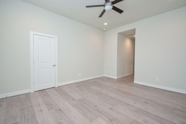 5914 Jasper Jones Way, Houston, TX 77091