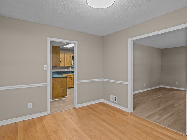 142 Hickory Hill Drive, Inman, SC 29349