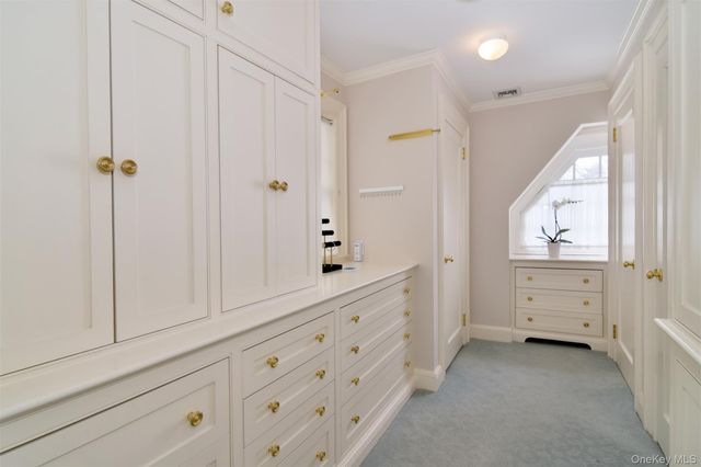 4 Sussex Avenue, Bronxville, NY 10708