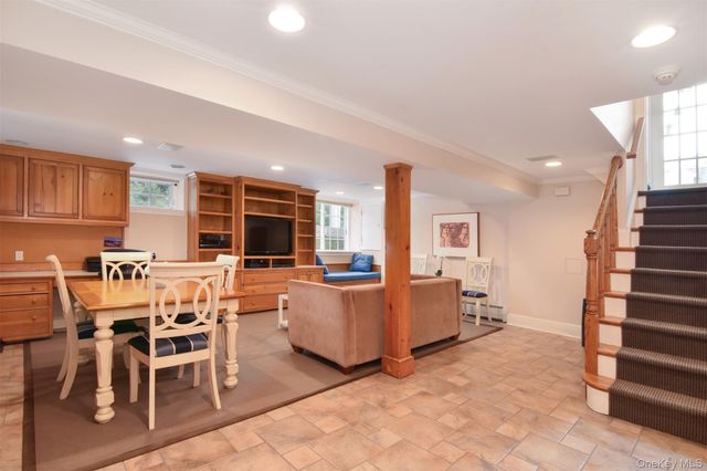 4 Sussex Avenue, Bronxville, NY 10708