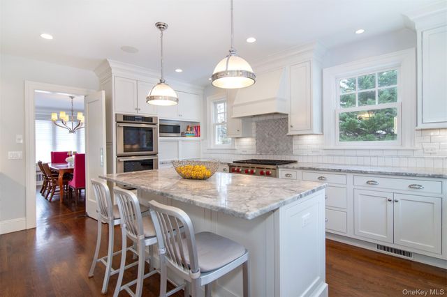 4 Sussex Avenue, Bronxville, NY 10708