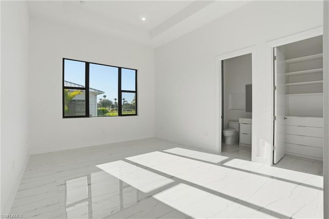 2532 CALOOSA SHORES DR, Labelle, FL 33935