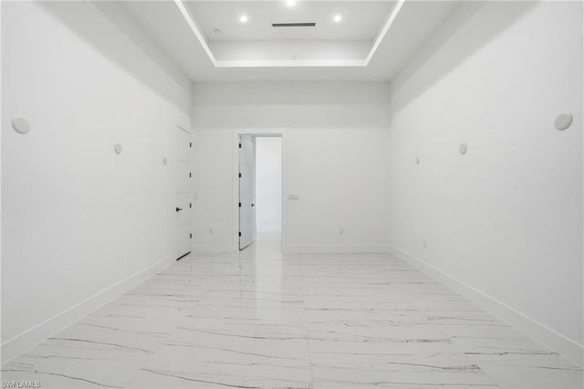 2532 CALOOSA SHORES DR, Labelle, FL 33935