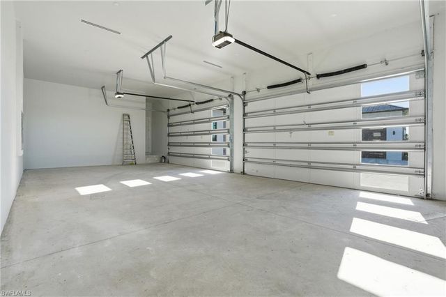 2532 CALOOSA SHORES DR, Labelle, FL 33935