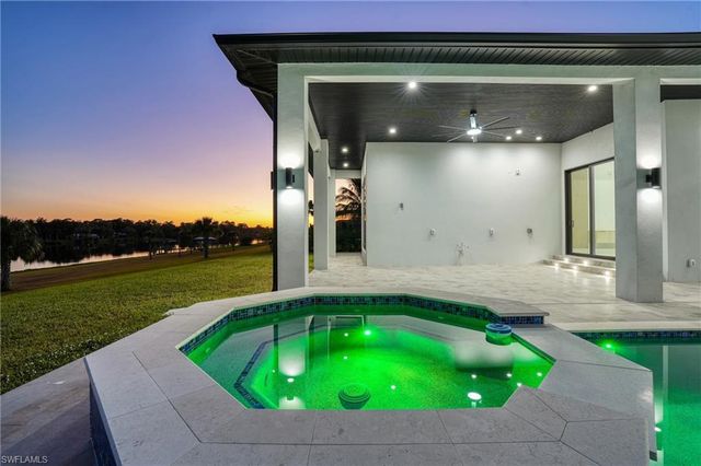 2532 CALOOSA SHORES DR, Labelle, FL 33935