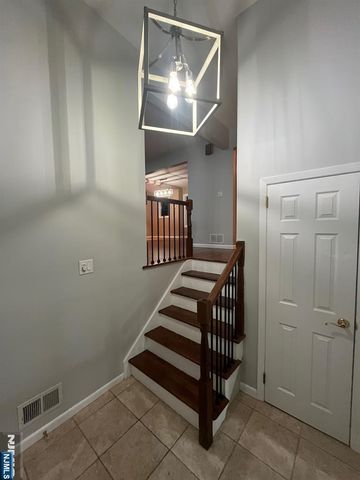 88 Cedar Road, Dumont, NJ 07628