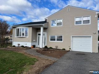 88 Cedar Road, Dumont, NJ 07628