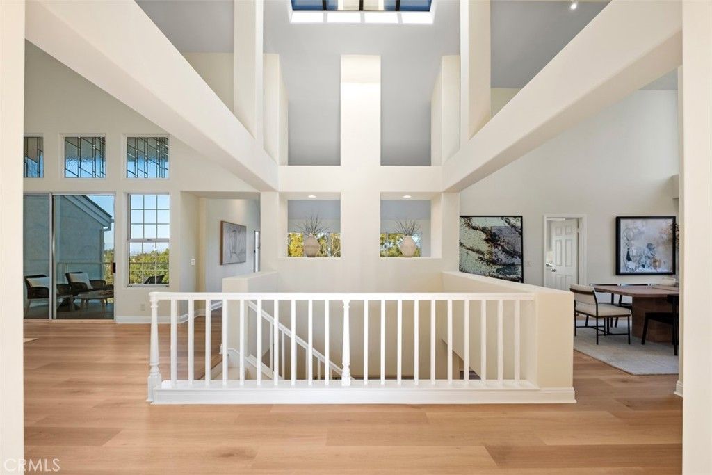 Image 5 of property listing at 22 Delphinus, Irvine, CA 92603