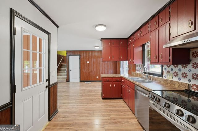 295 Henson Circle, Carrollton, GA 30117