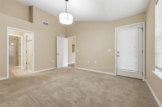 10000 SW 52ND AVENUE 6, Gainesville, FL 32608