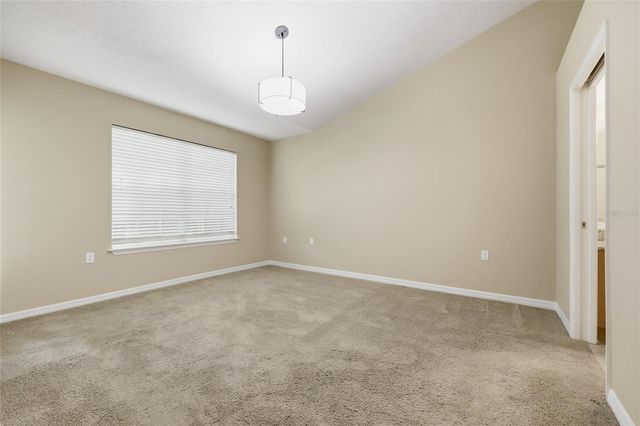 10000 SW 52ND AVENUE 6, Gainesville, FL 32608